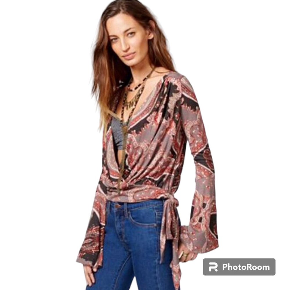 Free People Women's Fiona Paisley Split Bell Fluted Sleeve Faux Wrap Top sz S